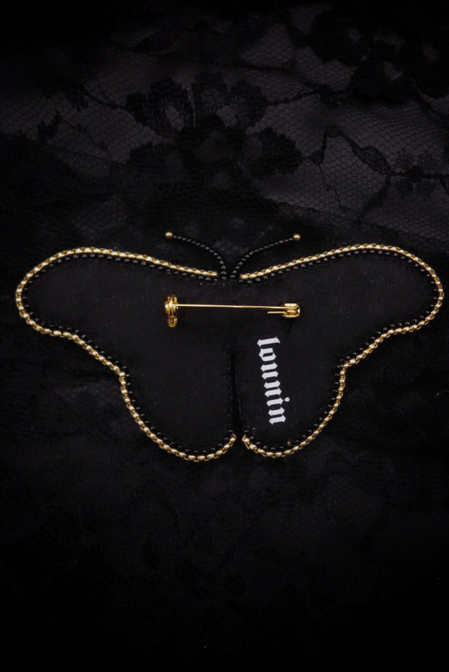 Broche papillon