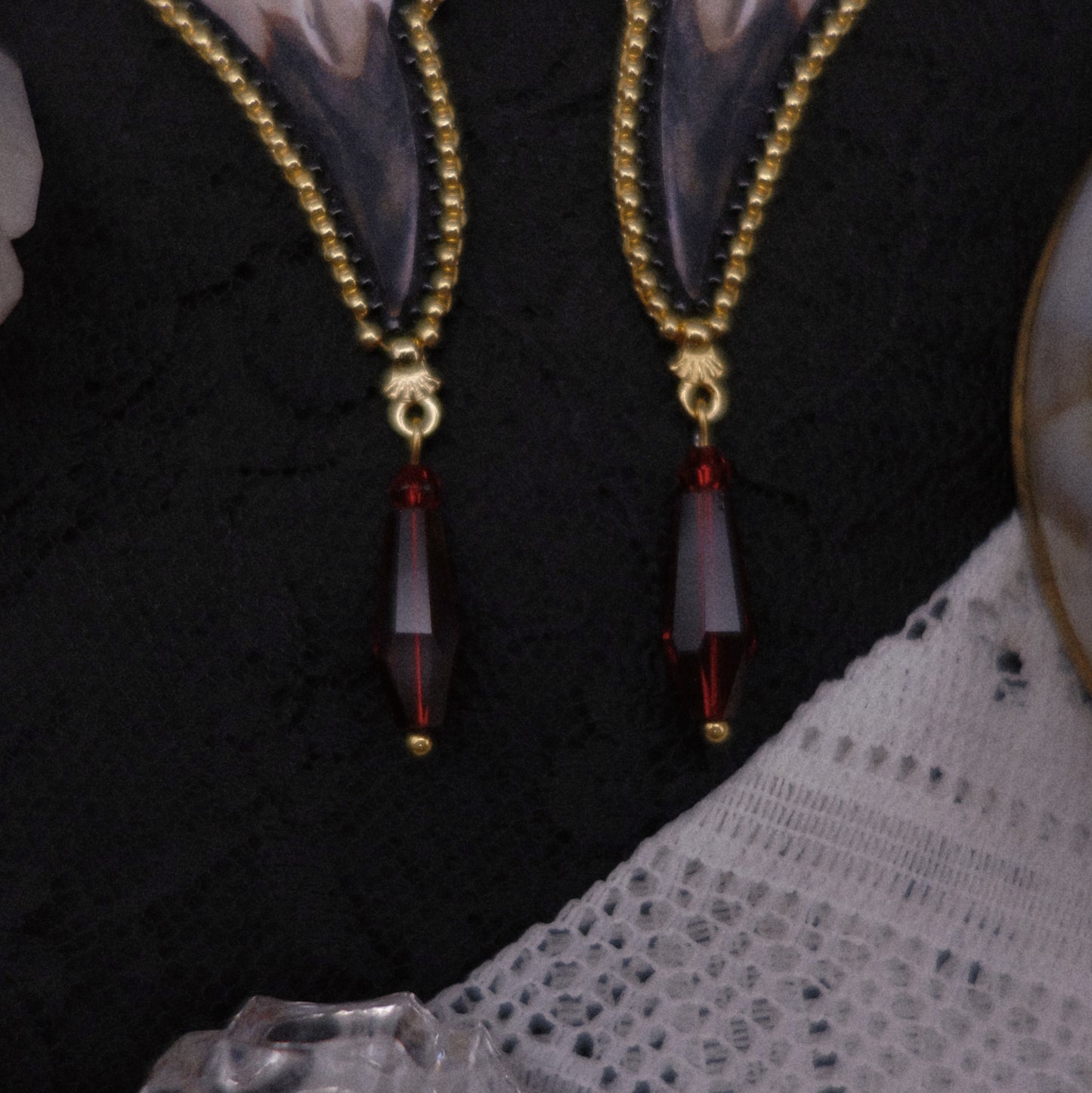 Boucles crâne de corbeau