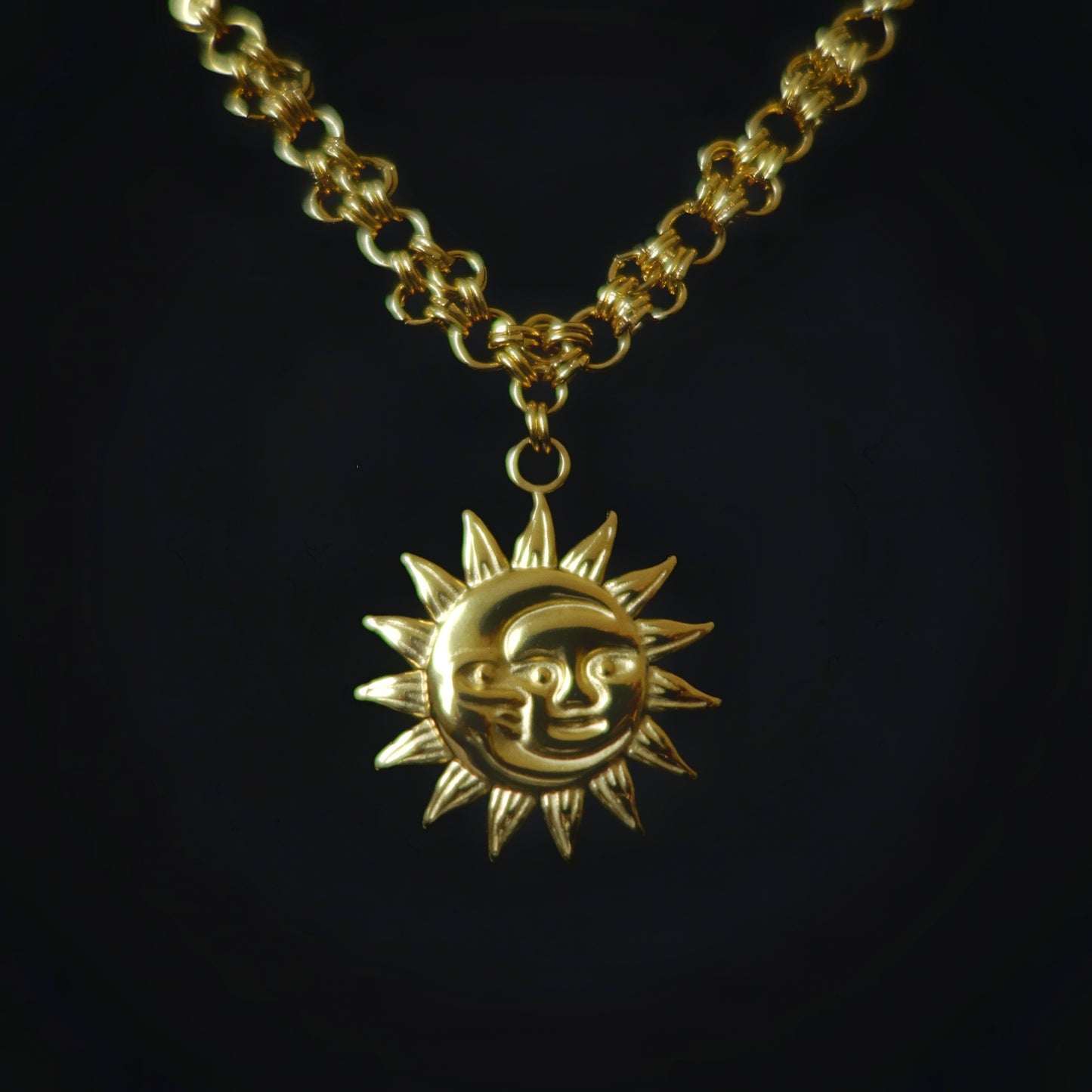 Collier objets célestes ✷ réalisé sur commande
