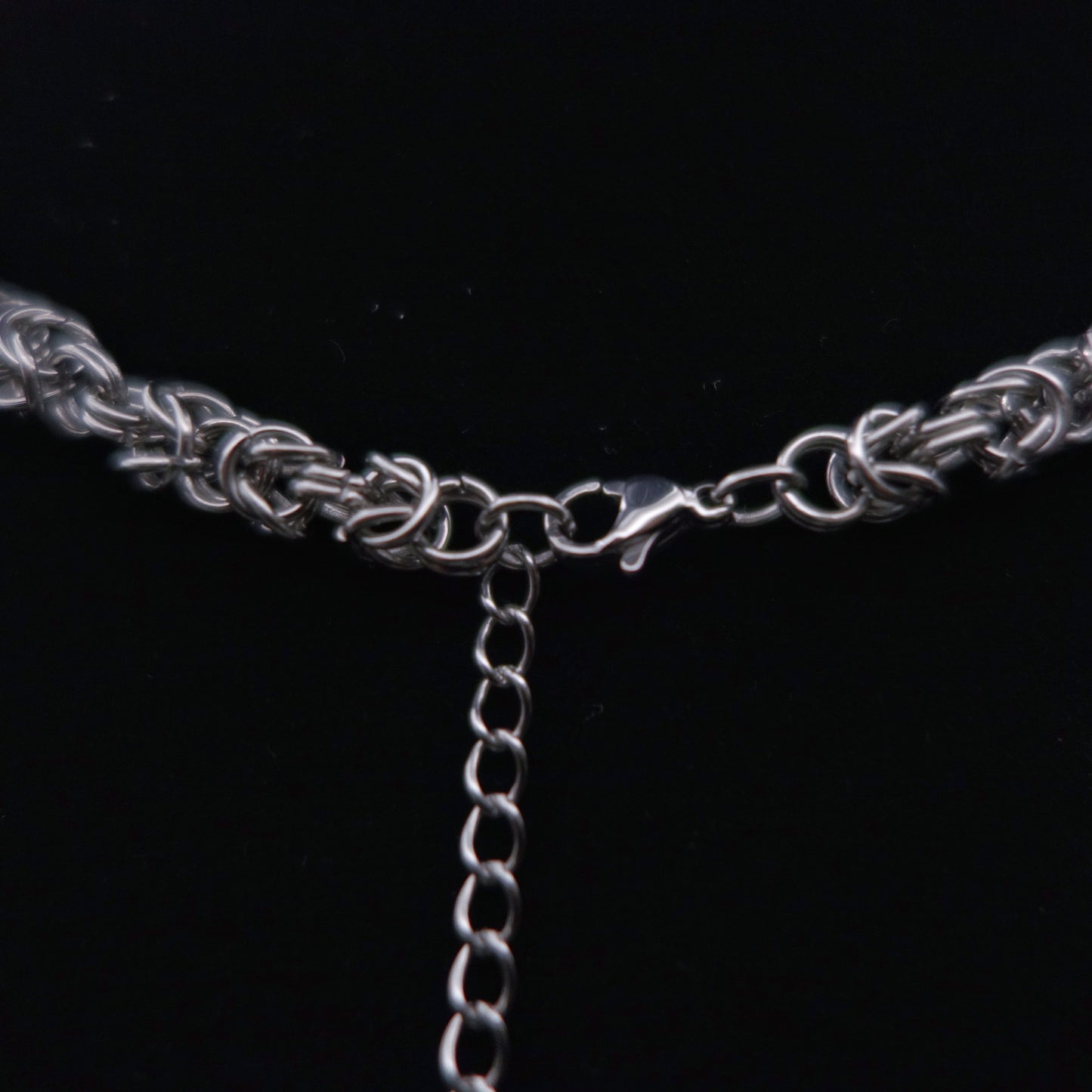 Collier chaîne et pendentif perle nacrée