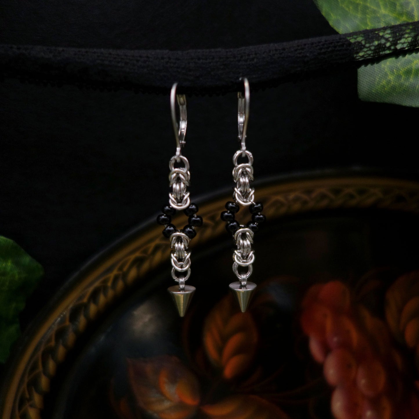 Boucles pointes métal