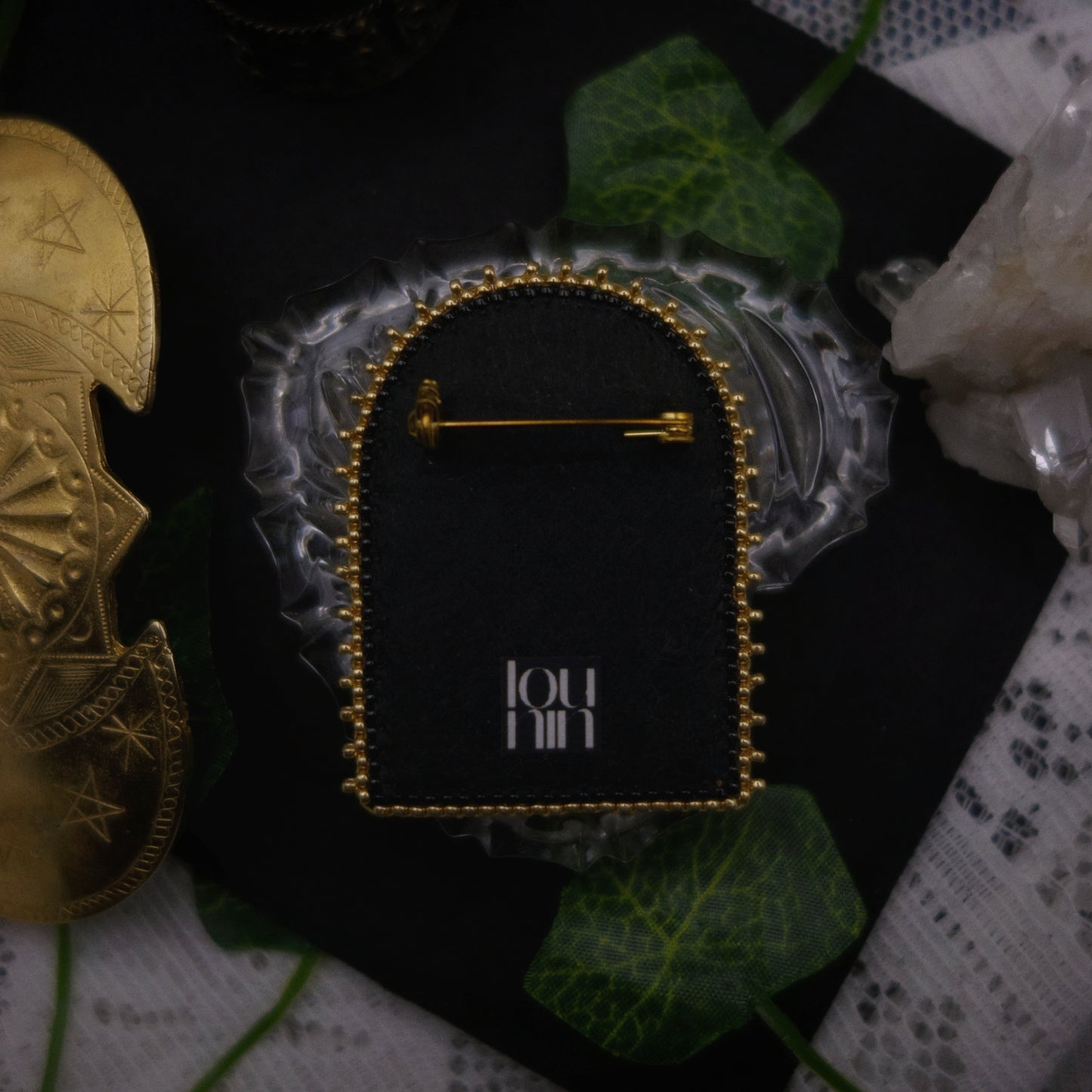 Broche fleur -- vide atelier