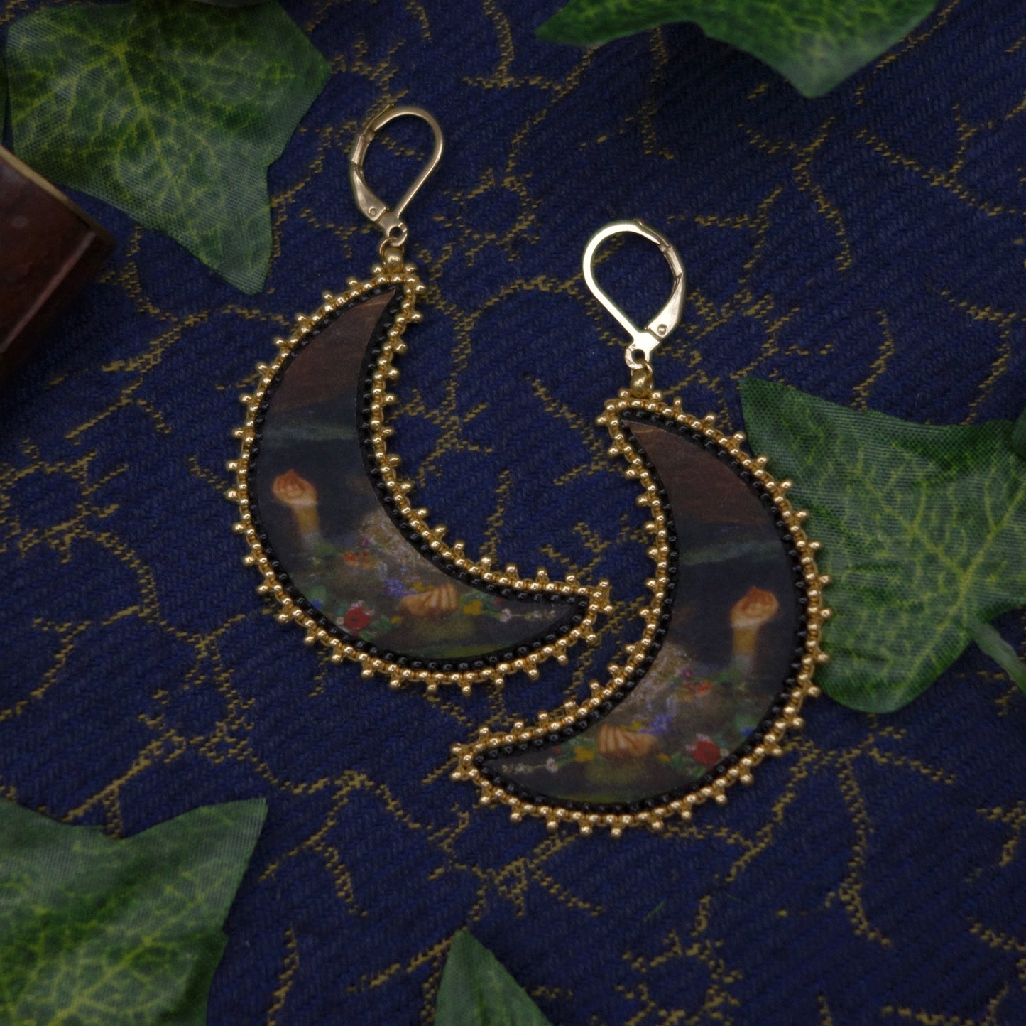 Boucles mains et fleurs