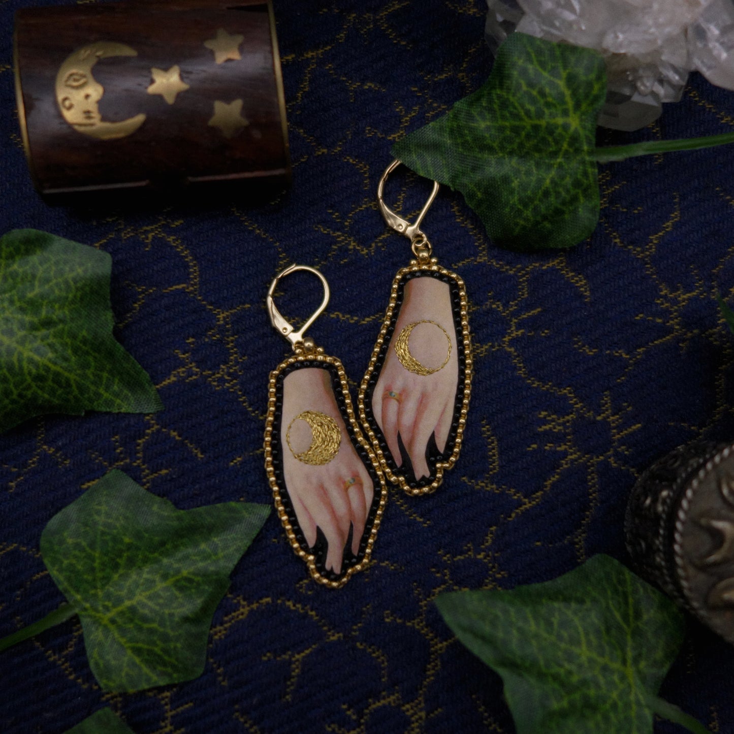Boucles mains phases de la lune