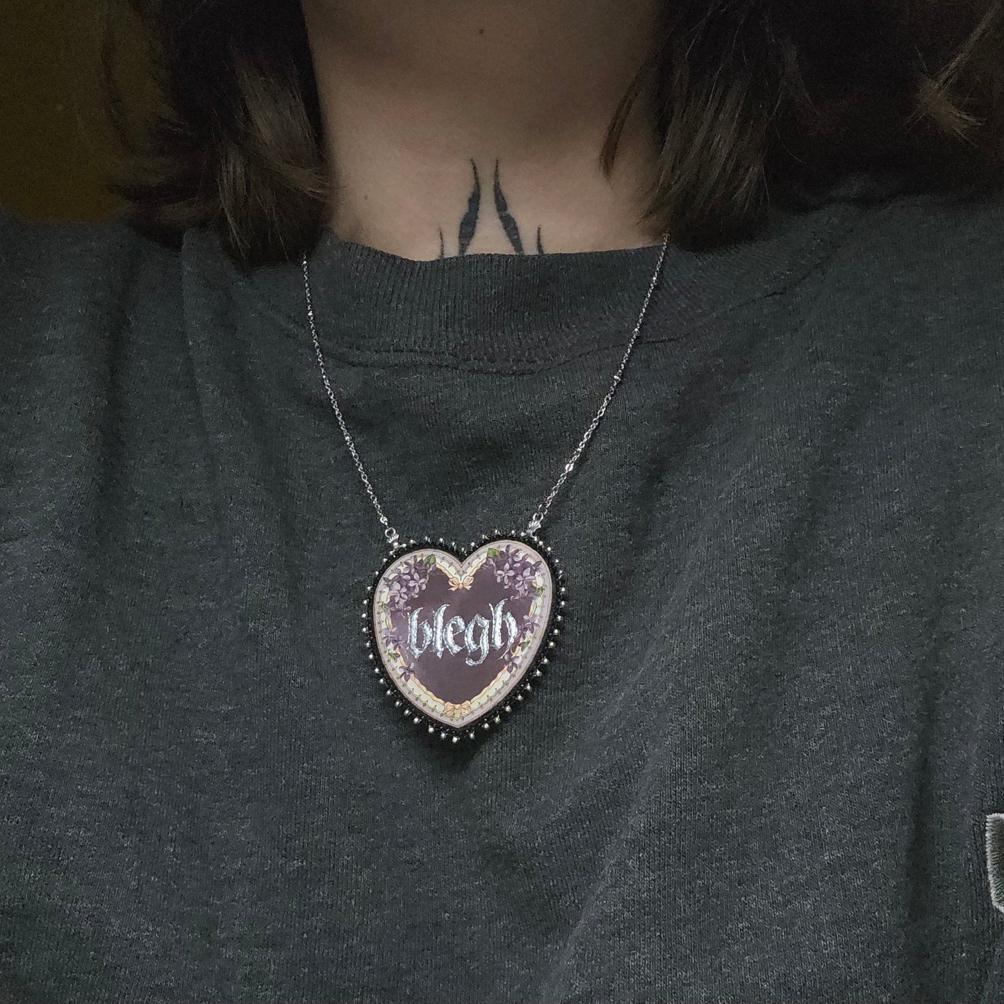 Collier "blegh"