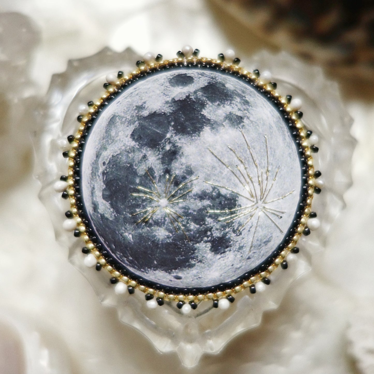 Broche lune