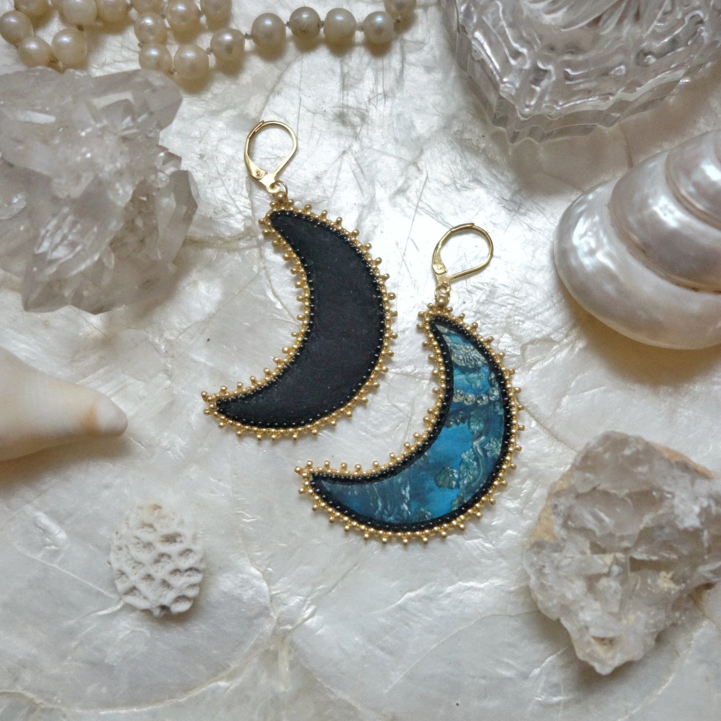 Boucles croissants de lune