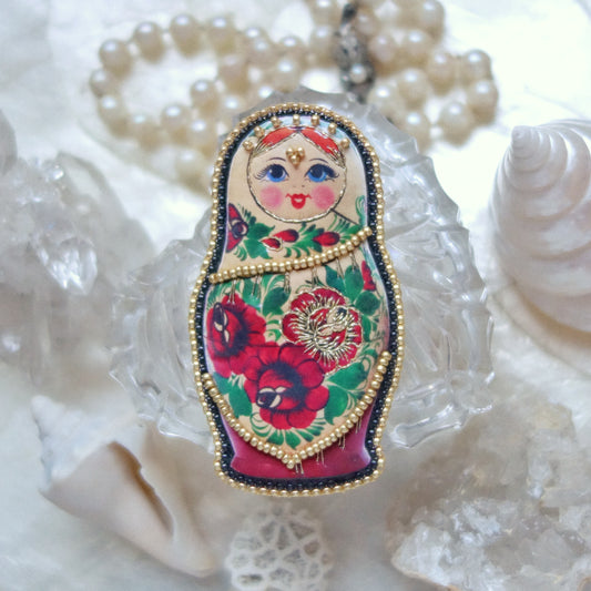 Broche matrioshka