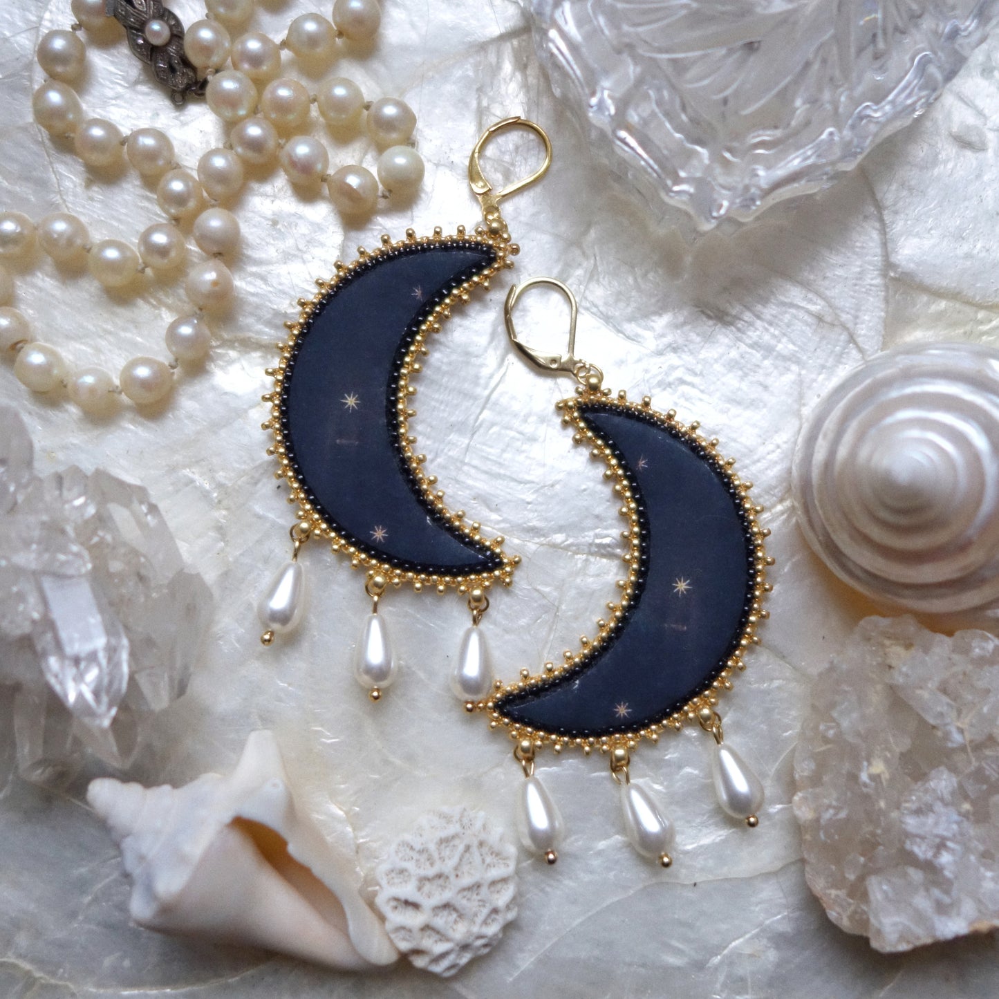 Boucles croissants de lune étoilés