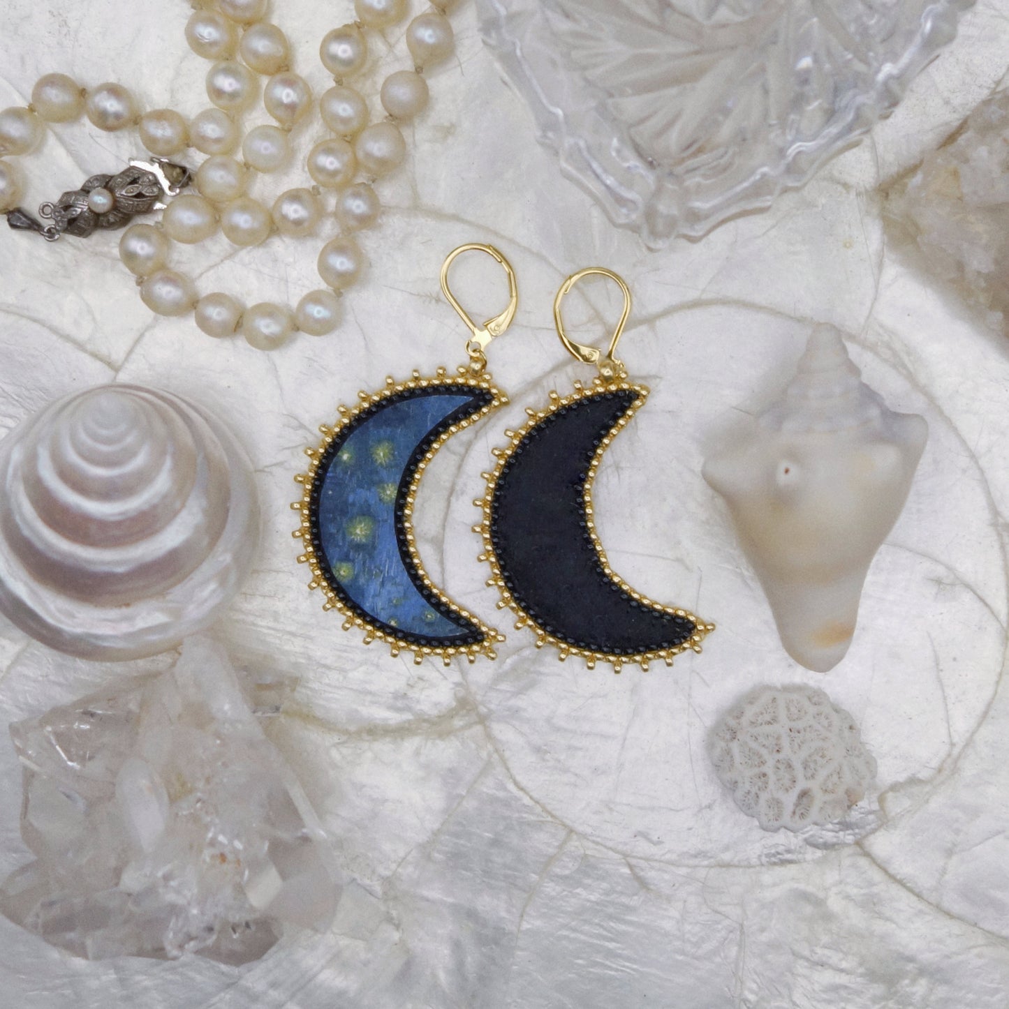 Boucles croissants de lune étoilés