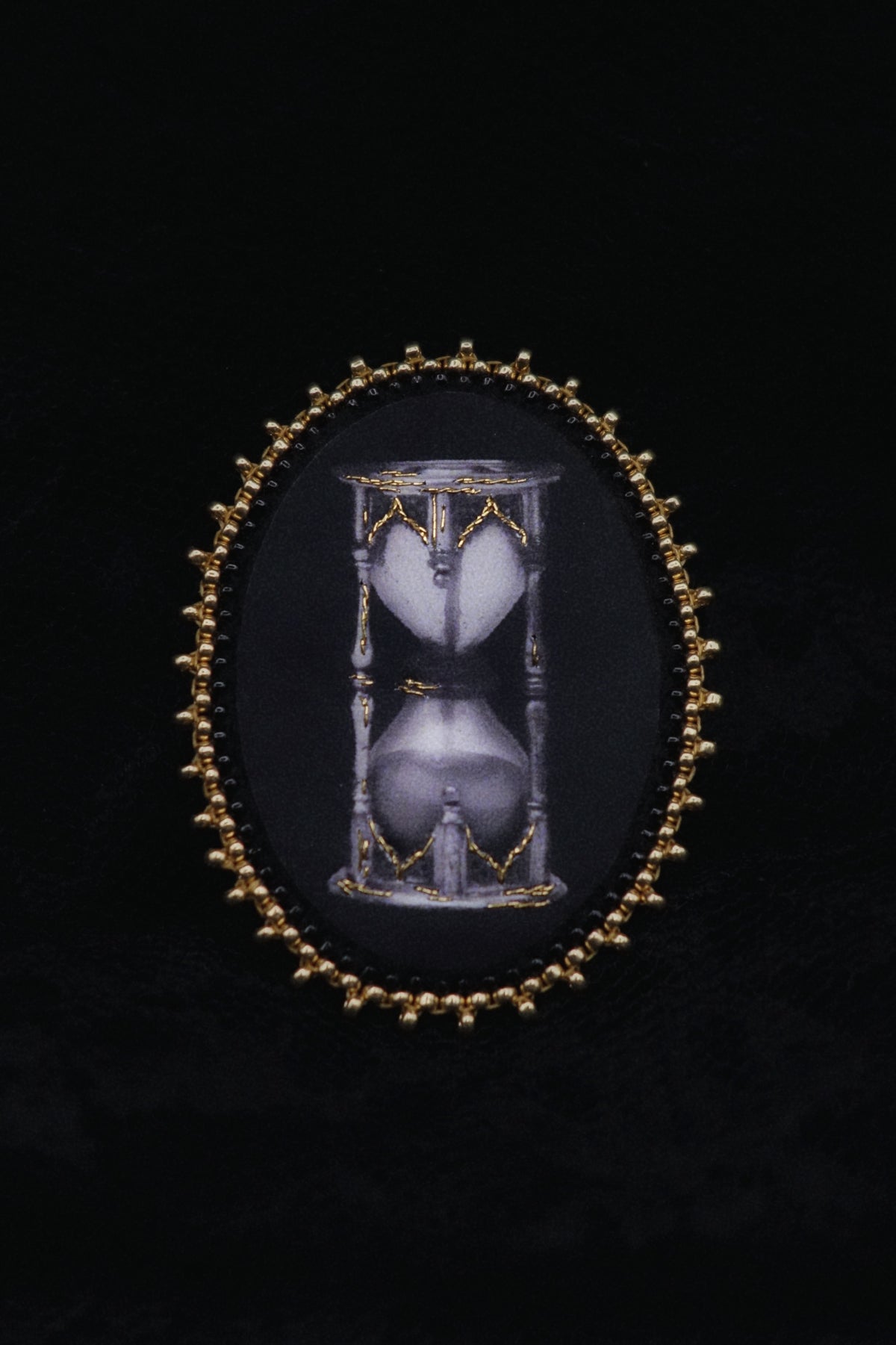 Broche sablier
