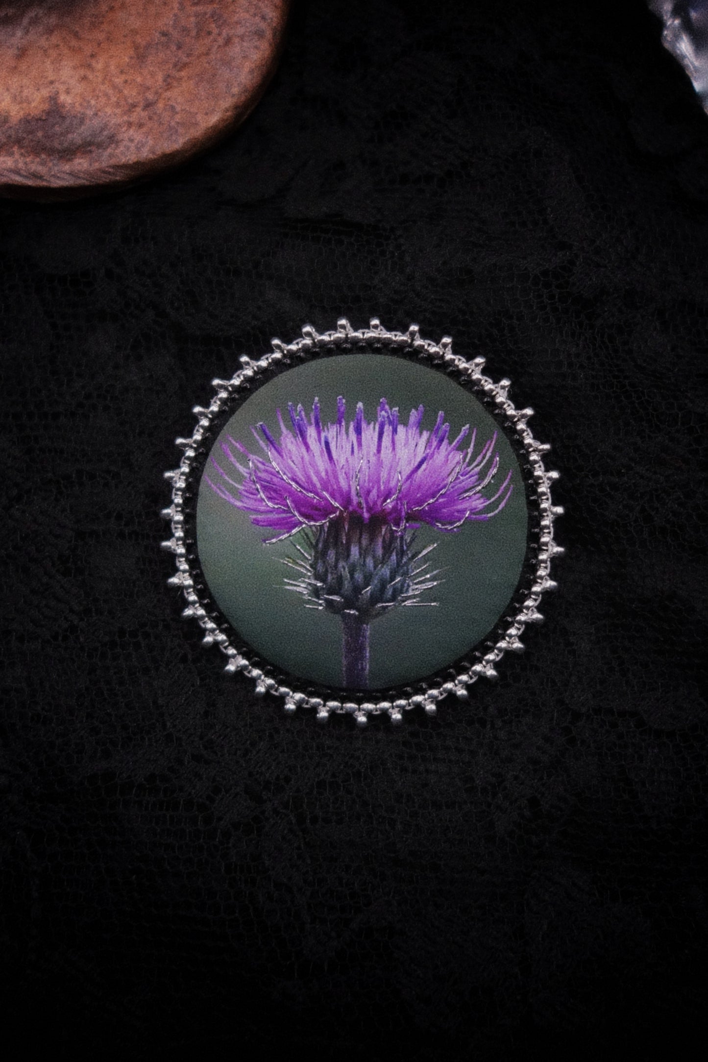Broche chardon