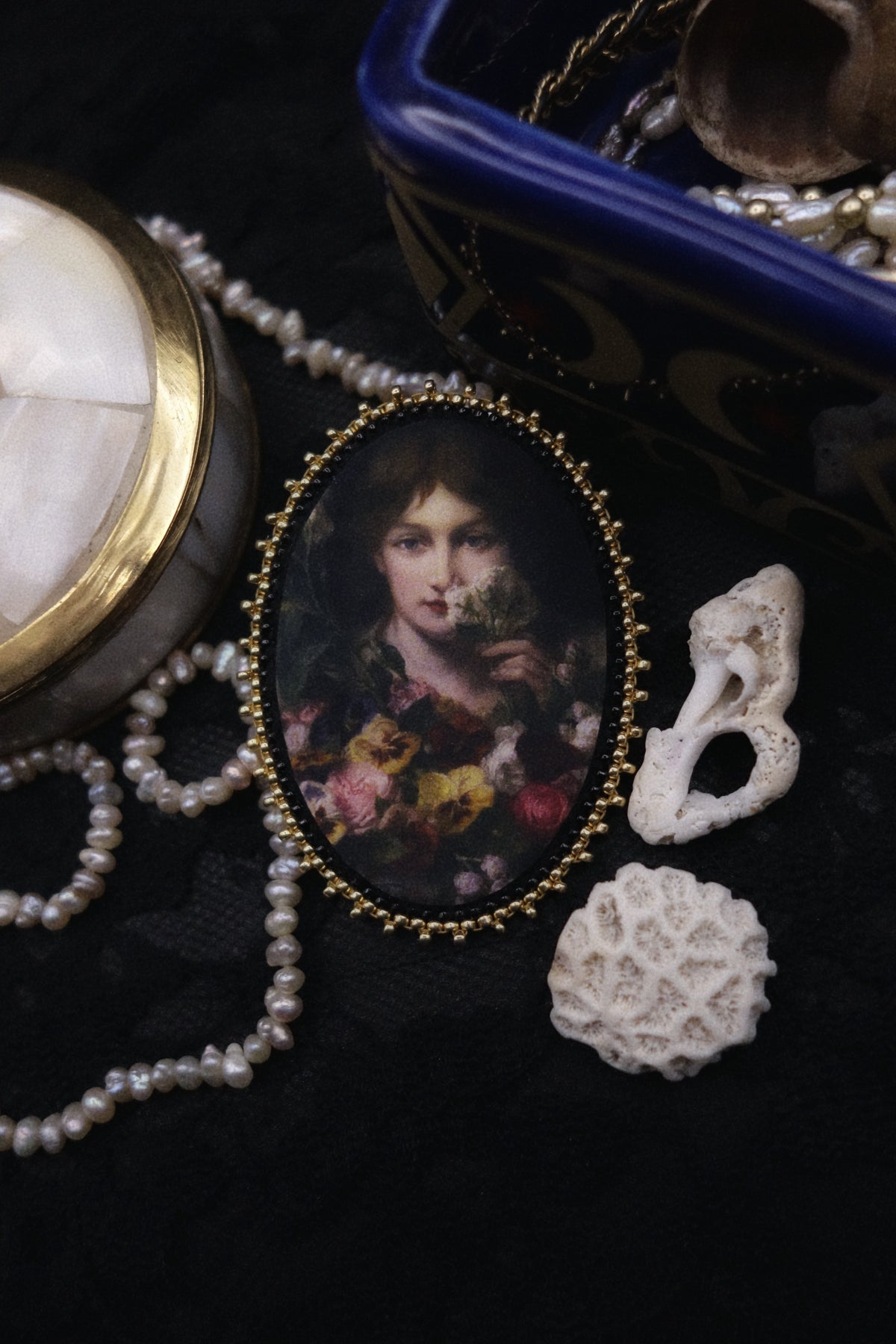 Broche tableau