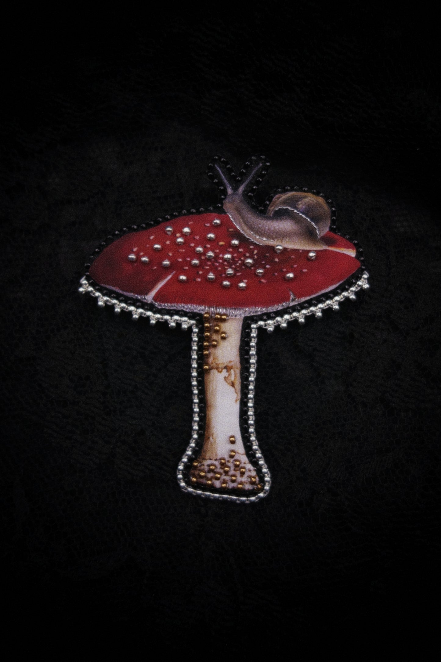 Broche champignon et escargot