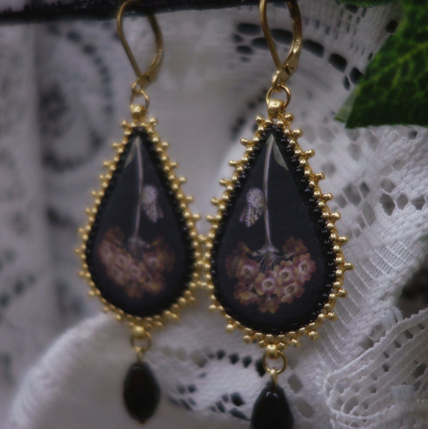 Boucles fleur et papillon