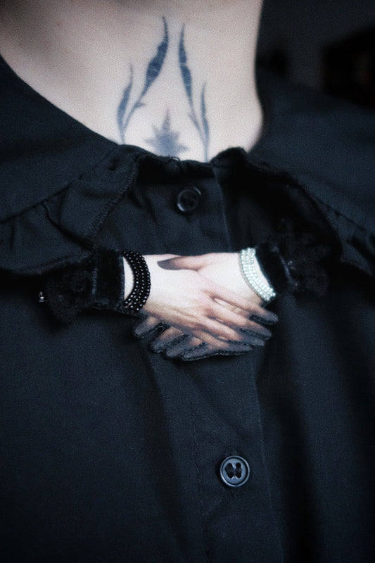Collier mains