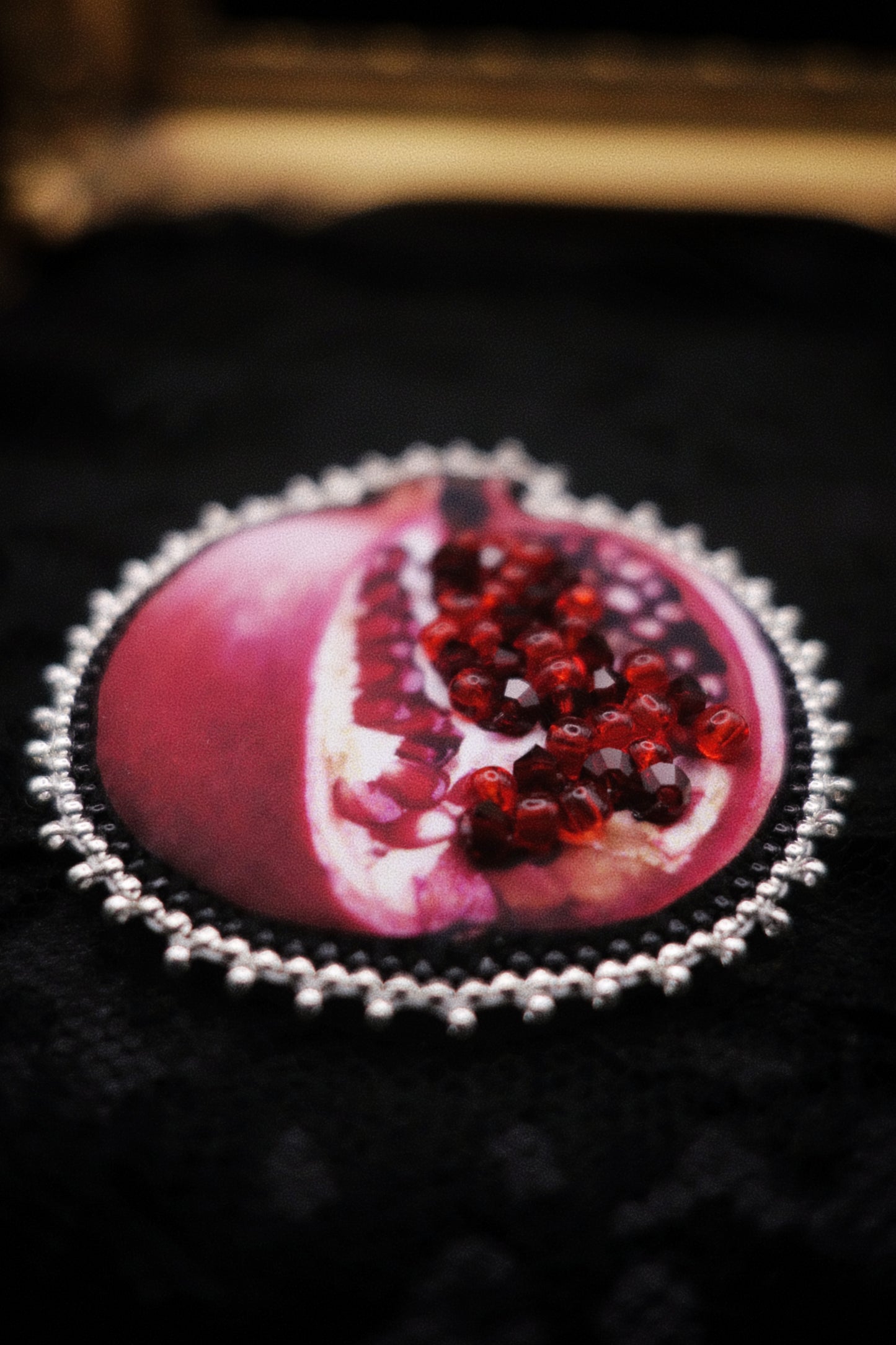 Broche grenade