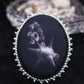 Broche fléau