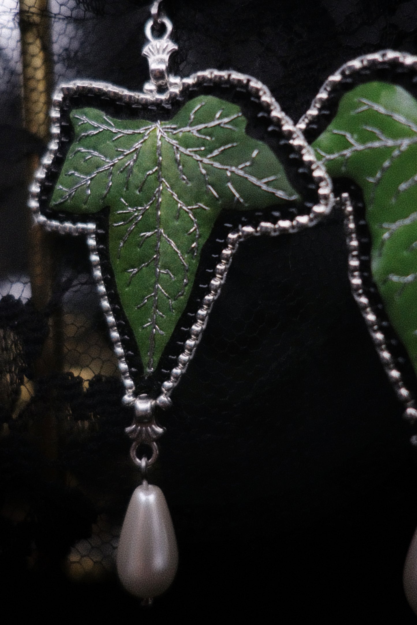 Boucles feuilles de lierre