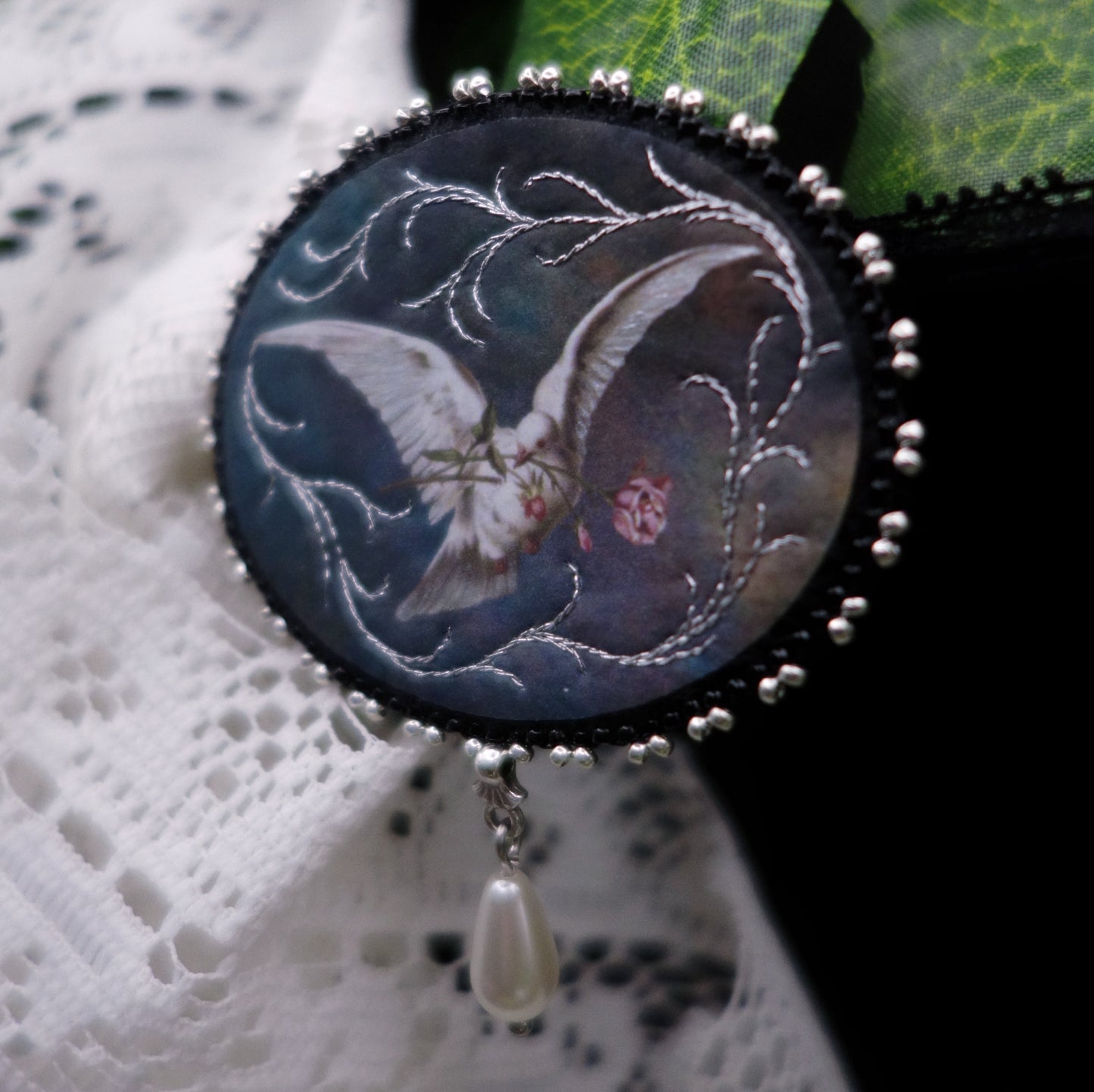 Broche colombe