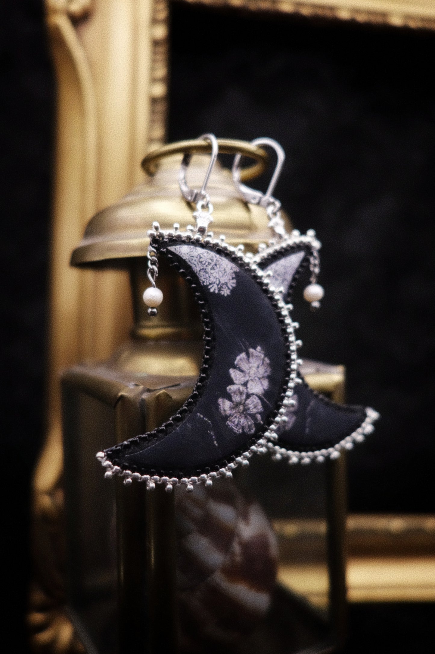 Boucles demi-lunes