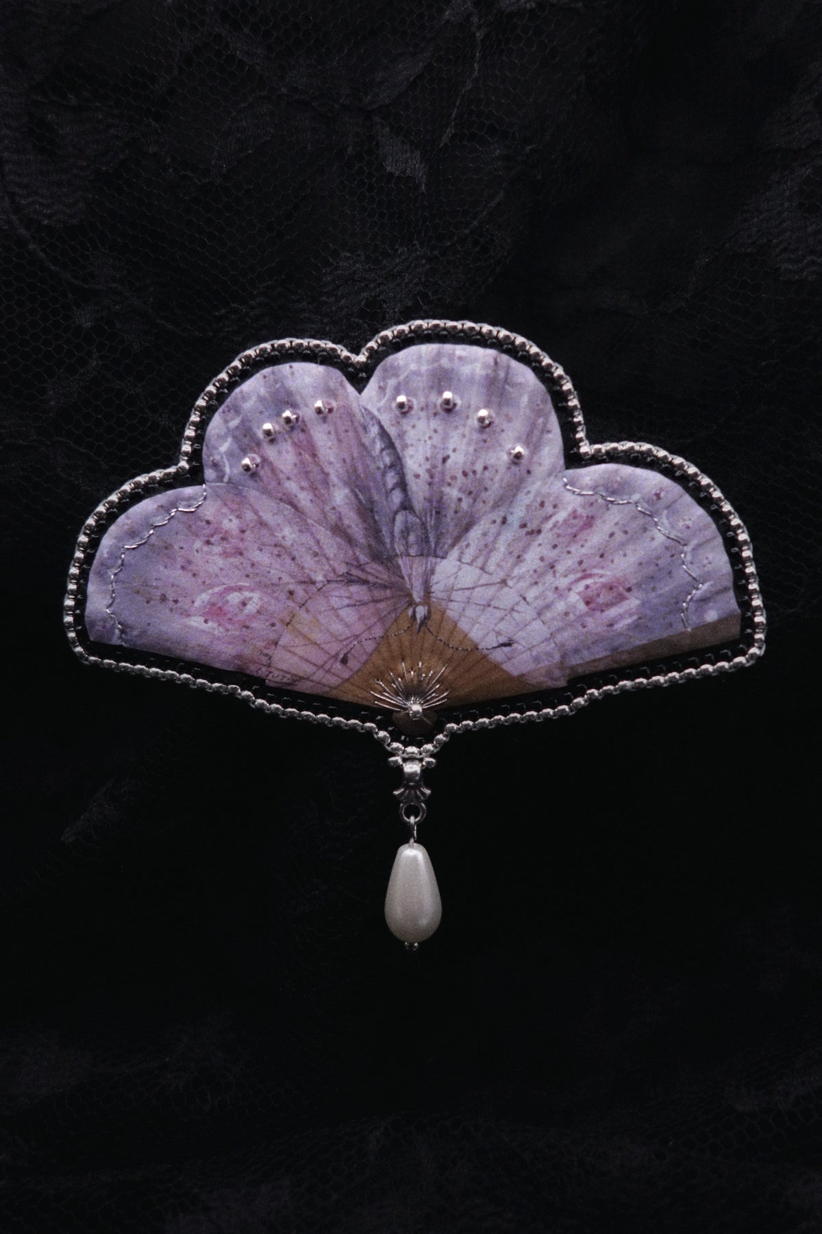 Broche éventail