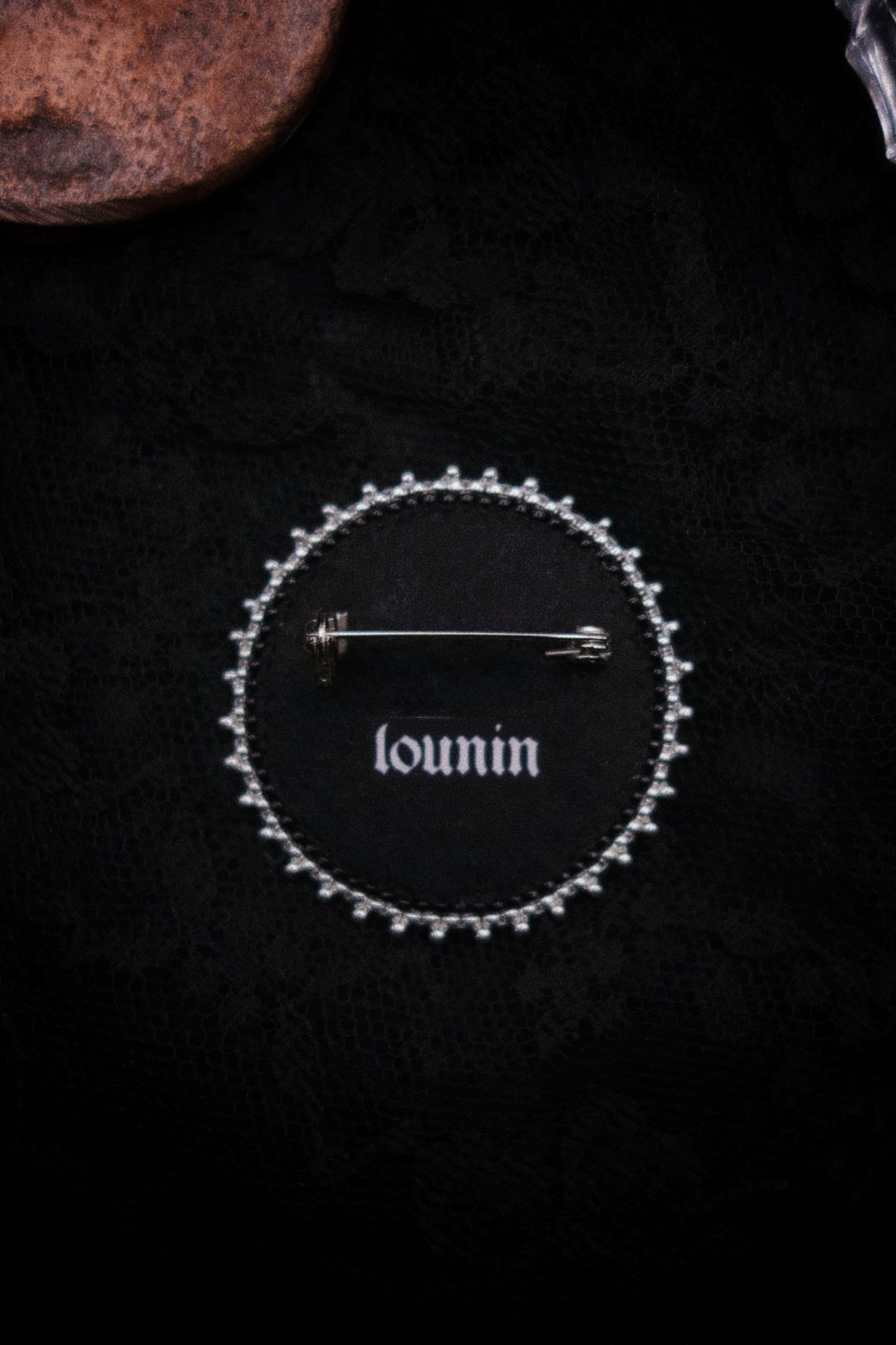 Broche chardon