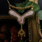 Collier mains