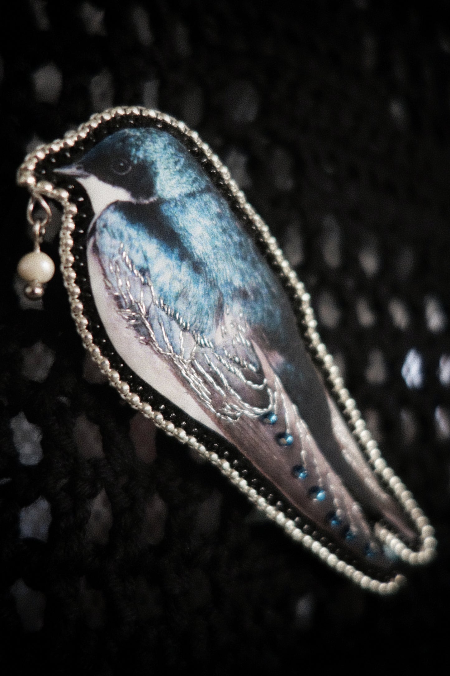 Broche hirondelle