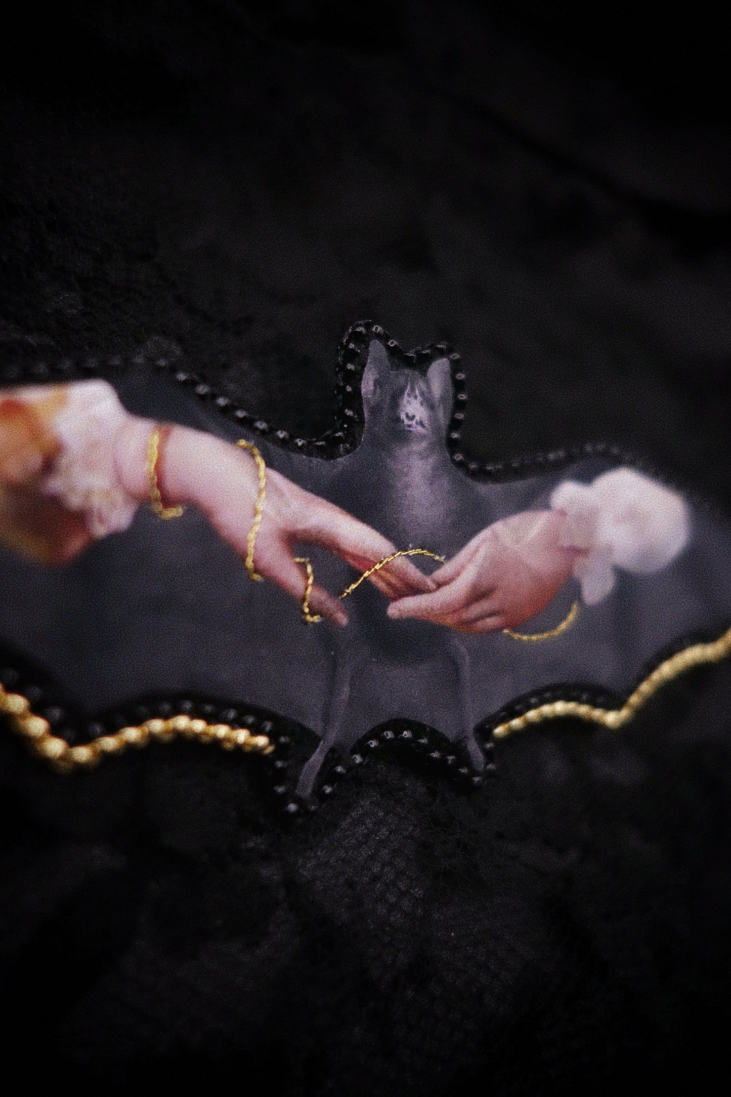 Broche chauve-souris