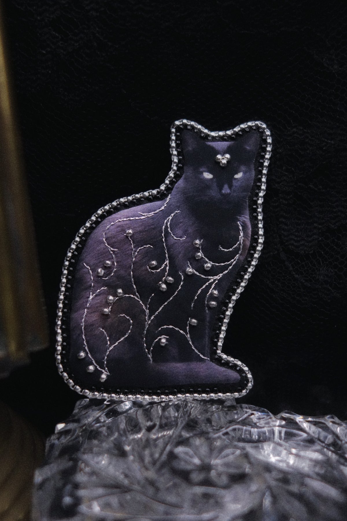 Broche chat noir