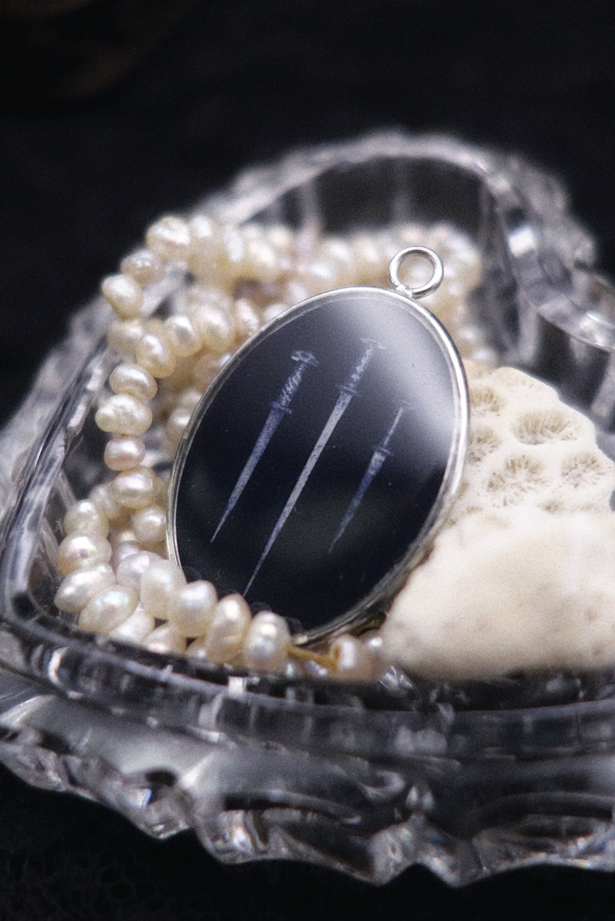 Pendentif épées