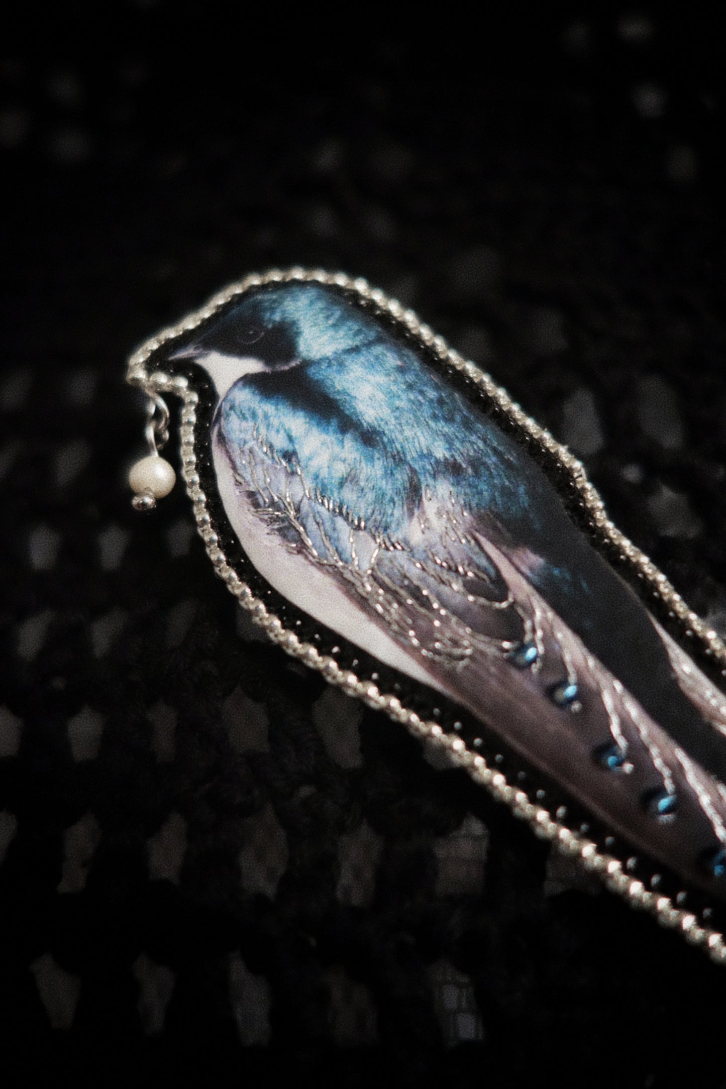 Broche hirondelle