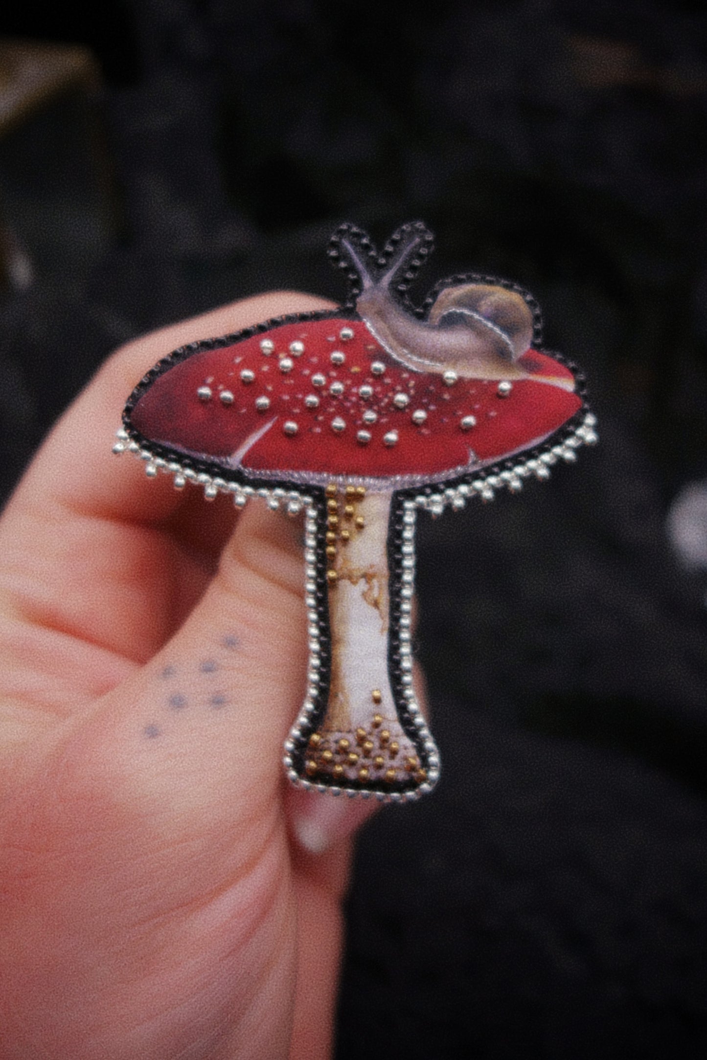 Broche champignon et escargot