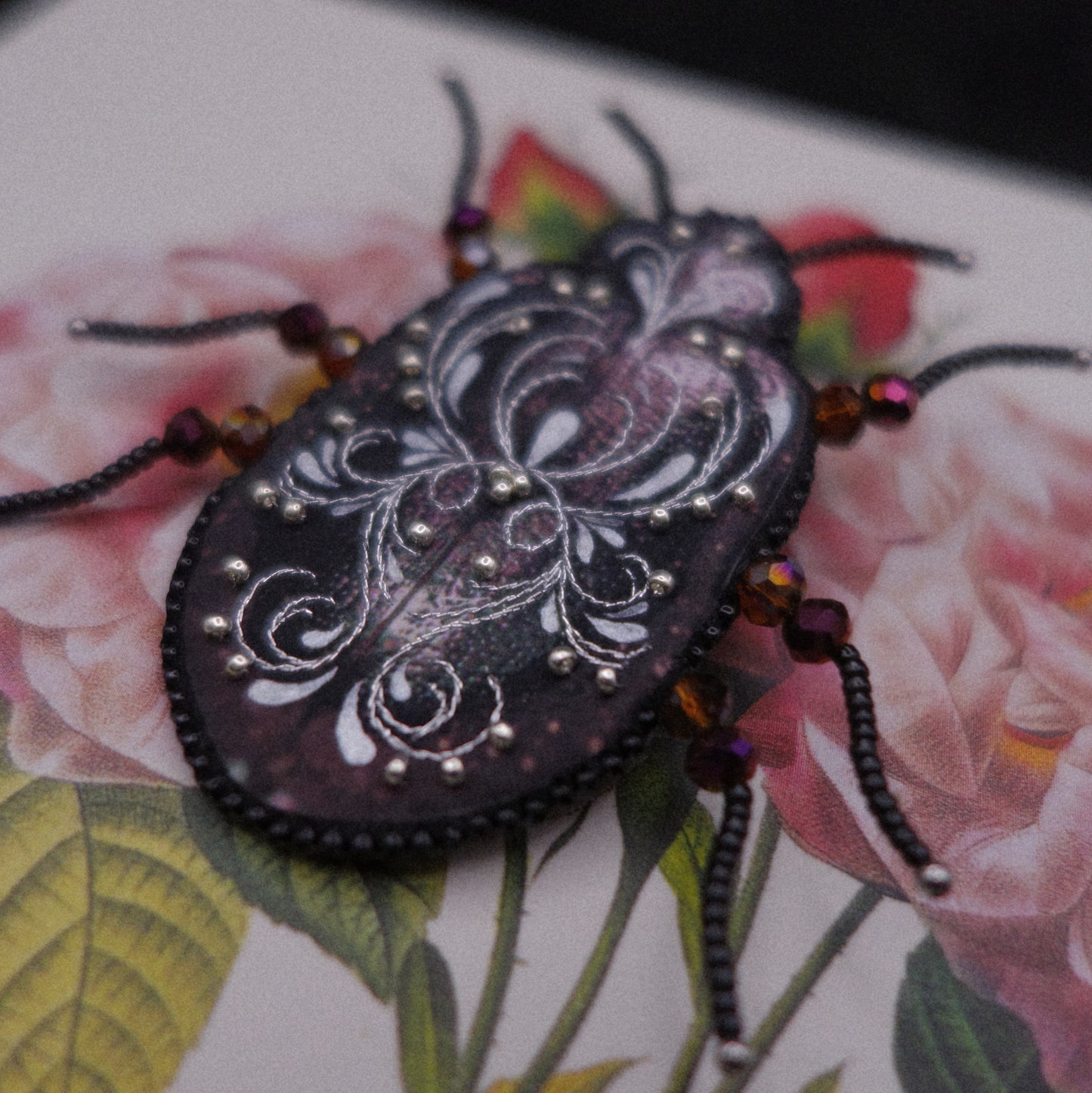 Broche scarabée