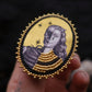 Broche gravure